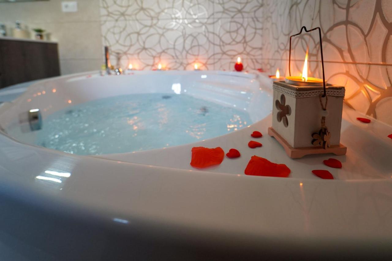 Villa Falcone Alvignano Ngoại thất bức ảnh